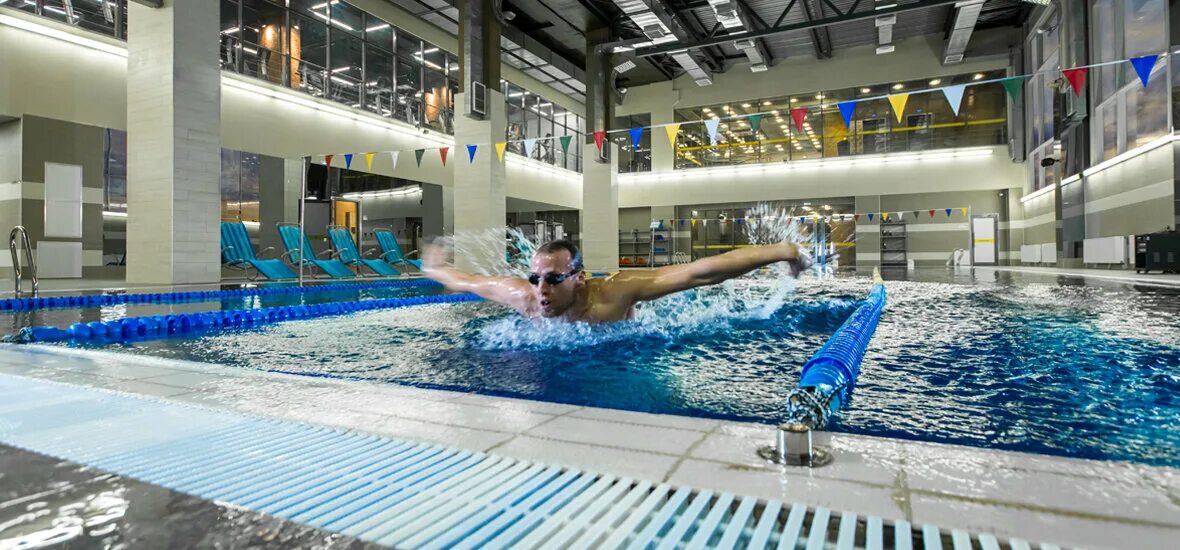 4 sport life. Бассейн срорт лайф Варшавский. Бассейн спортлайф Варшавский. Спортлайф Маршала Захарова. Спортлайф Лиговский бассейн.