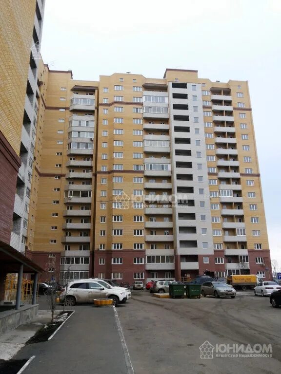 Революции 228. Улица революции 228 тюмень. революции 228 к 3 тюмень. ул революции тюмень 228 к3. жк южный квартал тюмень.