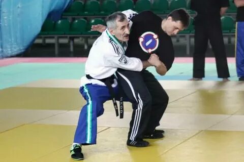 Магомед гири