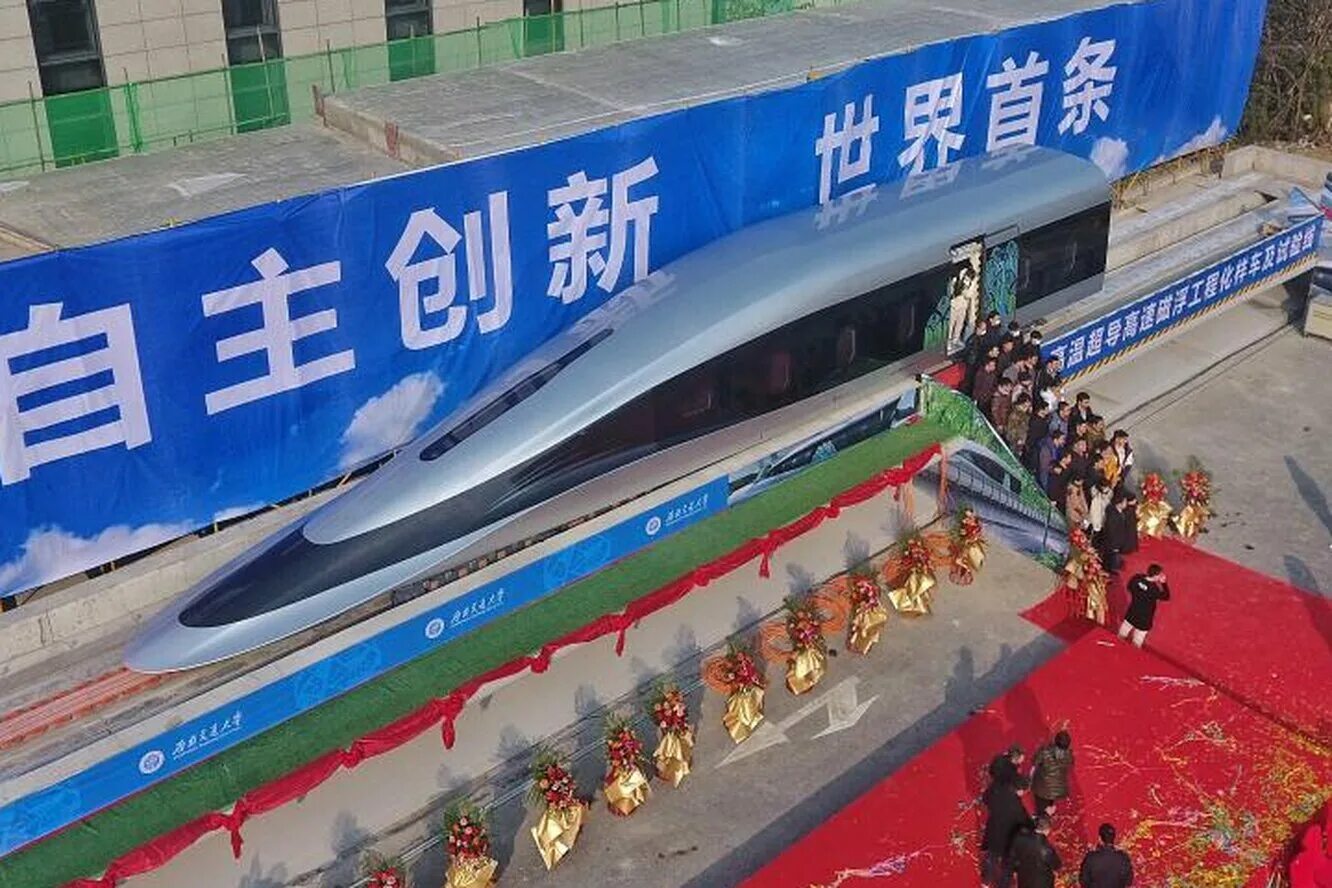 Поезд до китая. Электрички в китае. Железнодорожная магистраль китая. Китайские железные дороги. Поезд fuxing cr 400.