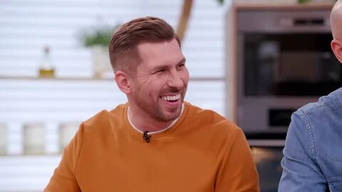 Breakfast show сегодняшний выпуск