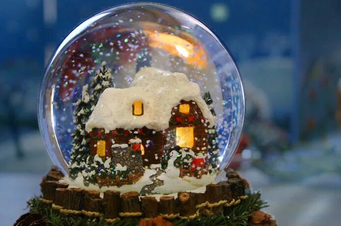 Зима в шаре. Стеклянный шар со снегом. Стеклянный шар с домиком. Снежный шар «домик». Стеклянный шар с домиком и снегом.