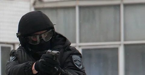 Май пойман