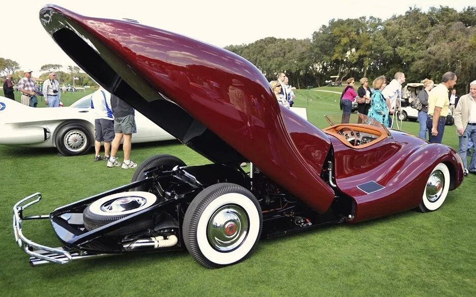 Какая редкая машина. 1948 Buick Streamliner. Бьюик Streamliner 1949. Norman Timbs Special 1948. Norman Timbs Special.