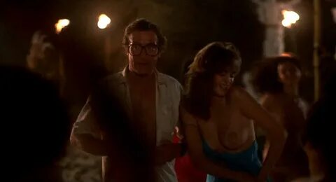 Michelle_Johnson_Demi_Moore_Blame_It_on-Rio.avi_snapshot_00.55 2014.02.23.....
