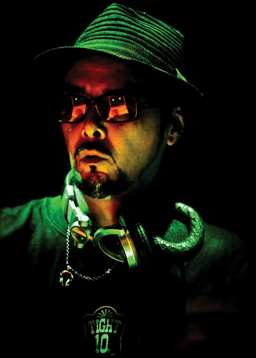 Krush музыка. Dj krush yeah. Tycho американский музыкант. Krush funk. Dj krush toshinori kondo ki-oku.