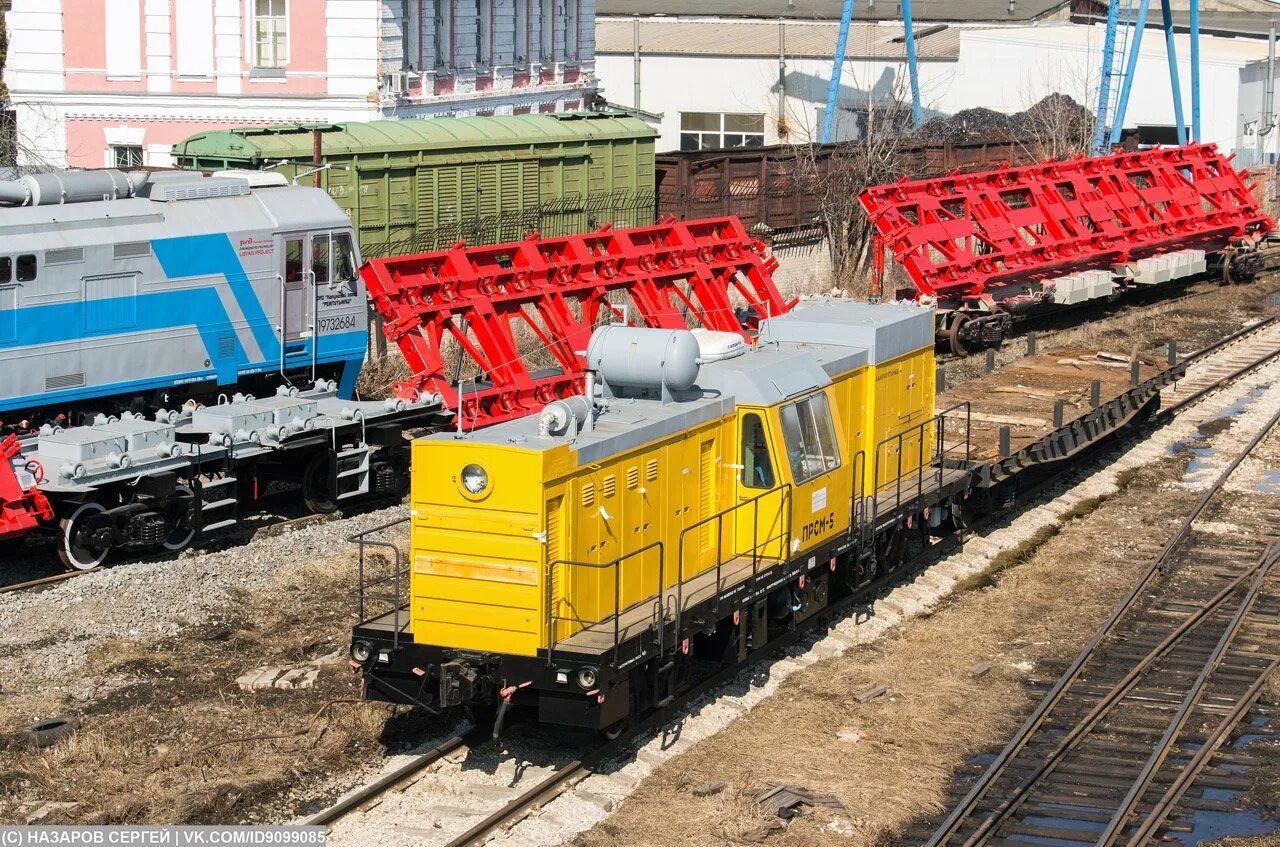 Универсальная транспортная. Универсальная транспортная. Утм 5 путевая машина. Утм-2м путевая машина. Тяговый модуль тэс-1000.