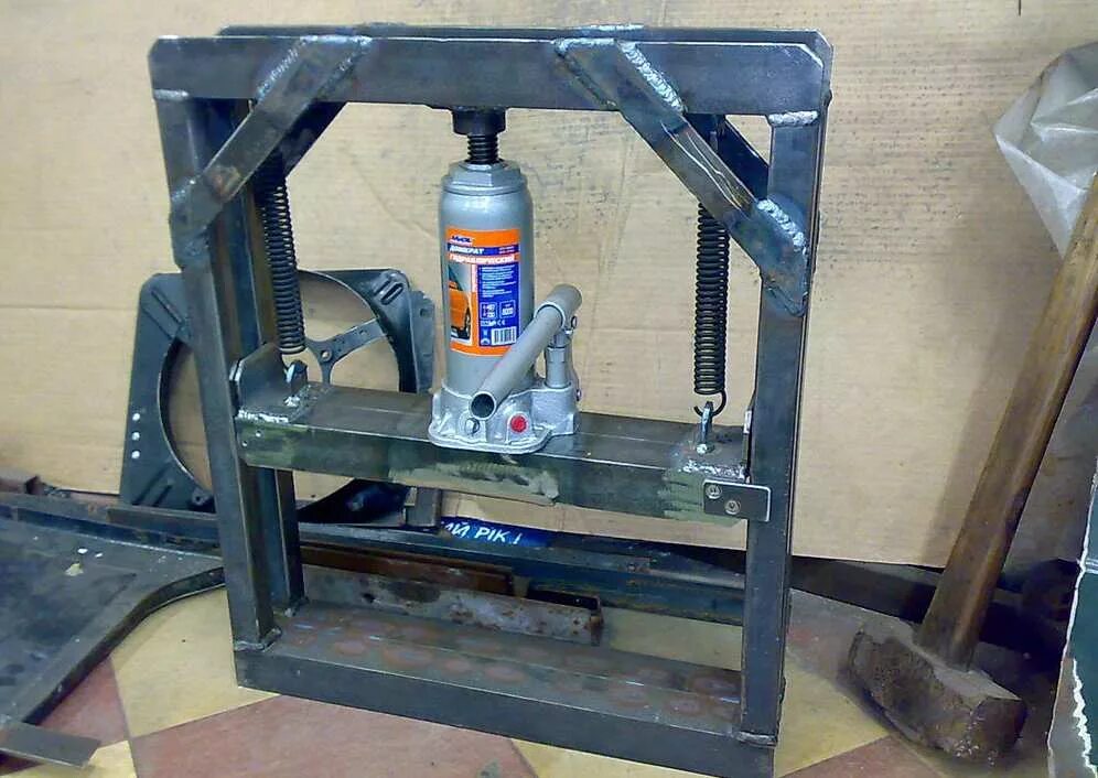 пресс гидравлический 100 самодел. пресс из гидравлического домкрата своими руками. самодельный гидравлический пресс из домкрата. самодельный гидравлический. пресс гидравлический 100 самодел.