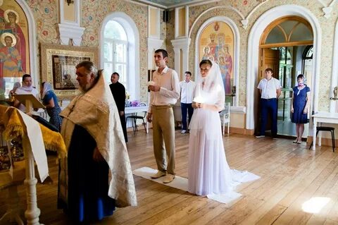 Можно ли в церковь в брюках