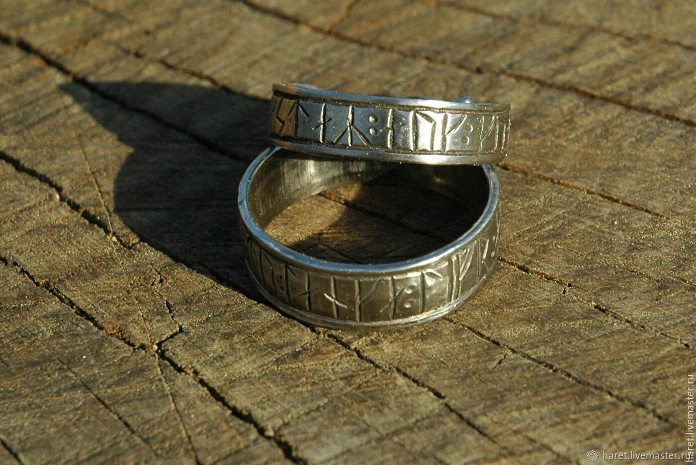 Кольца металл купить. Кованое кольцо. Кольцо из металла. Стальное кольцо. Железное кованое кольцо.