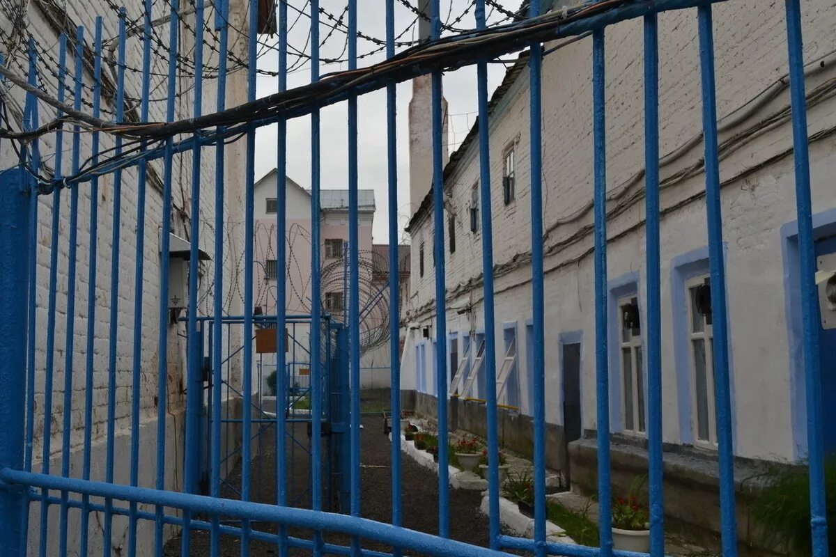 Мистика и ужасы питерских "Крестов": что таит легендарная тюрьма - МК