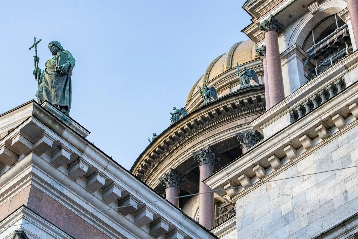 исаакиевский собор истра. северный фронтон исаакиевского собора. южный фасад исаакиевского собора. исаакиевский собор купол. исаакиевский собор северный фасад.