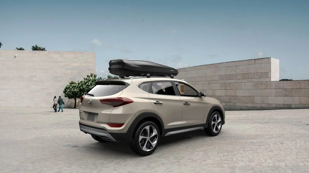Хендай туссан крыша. Бокс на крышу hyundai tucson 2018. Hyundai santa fe 2013. Hyundai tucson с панорамной крышей комплектация. Hyundai tucson jm багажник на крышу.