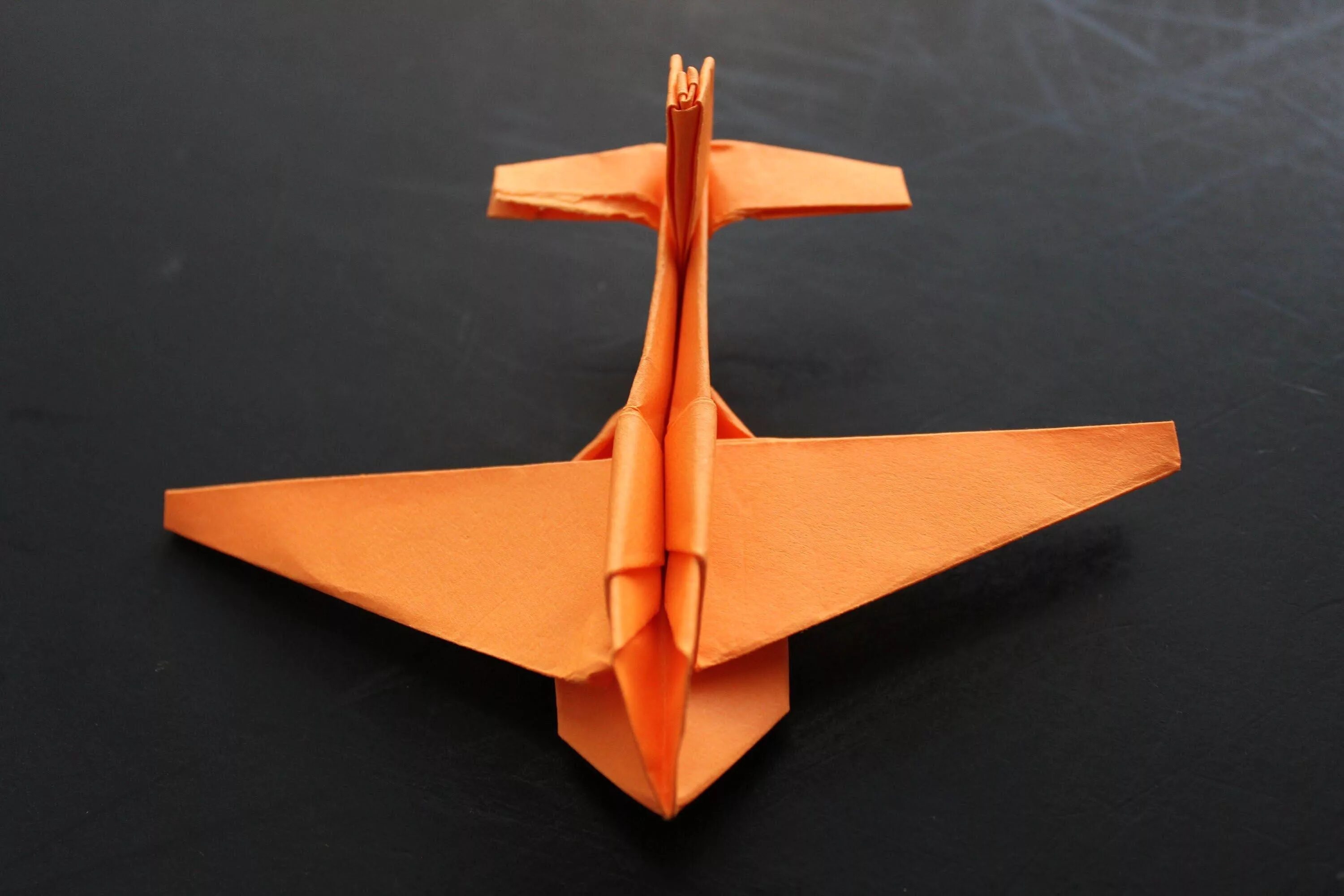 Бумажный истребитель. Оригами самолет. Истребитель из бумаги. Оригами самолет из бумаги.