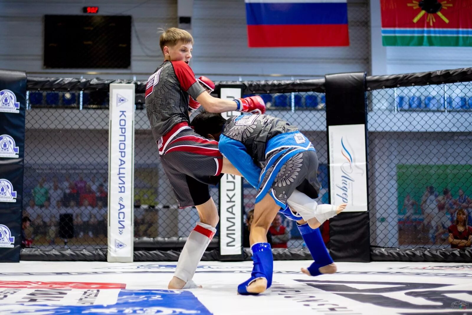 Олейник алексей вердум. Единоборства 2020. Чемпион европы мма. Чемпионат кузбасса по мма 2021. Форма для смешанных единоборств.