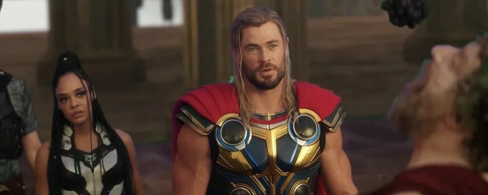 Крис хемсворт тор любовь и гром. Крис хемсворт тор 1. Крис хемсворт тор 4. Молот джейн фостер. Тор любовь и гром фильм 2022.