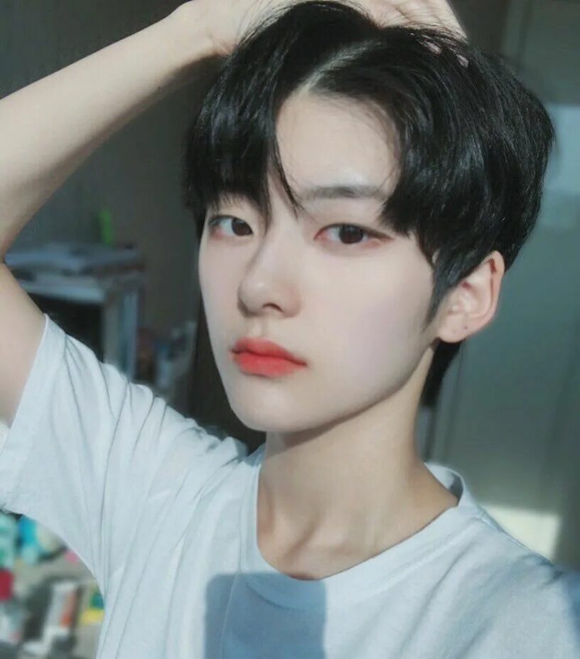 Korean ulzzang boys милые. Пассивы азиаты. Азиан улзанг бойс. Кореан бойс. Korean ulzzang boys эстетика.