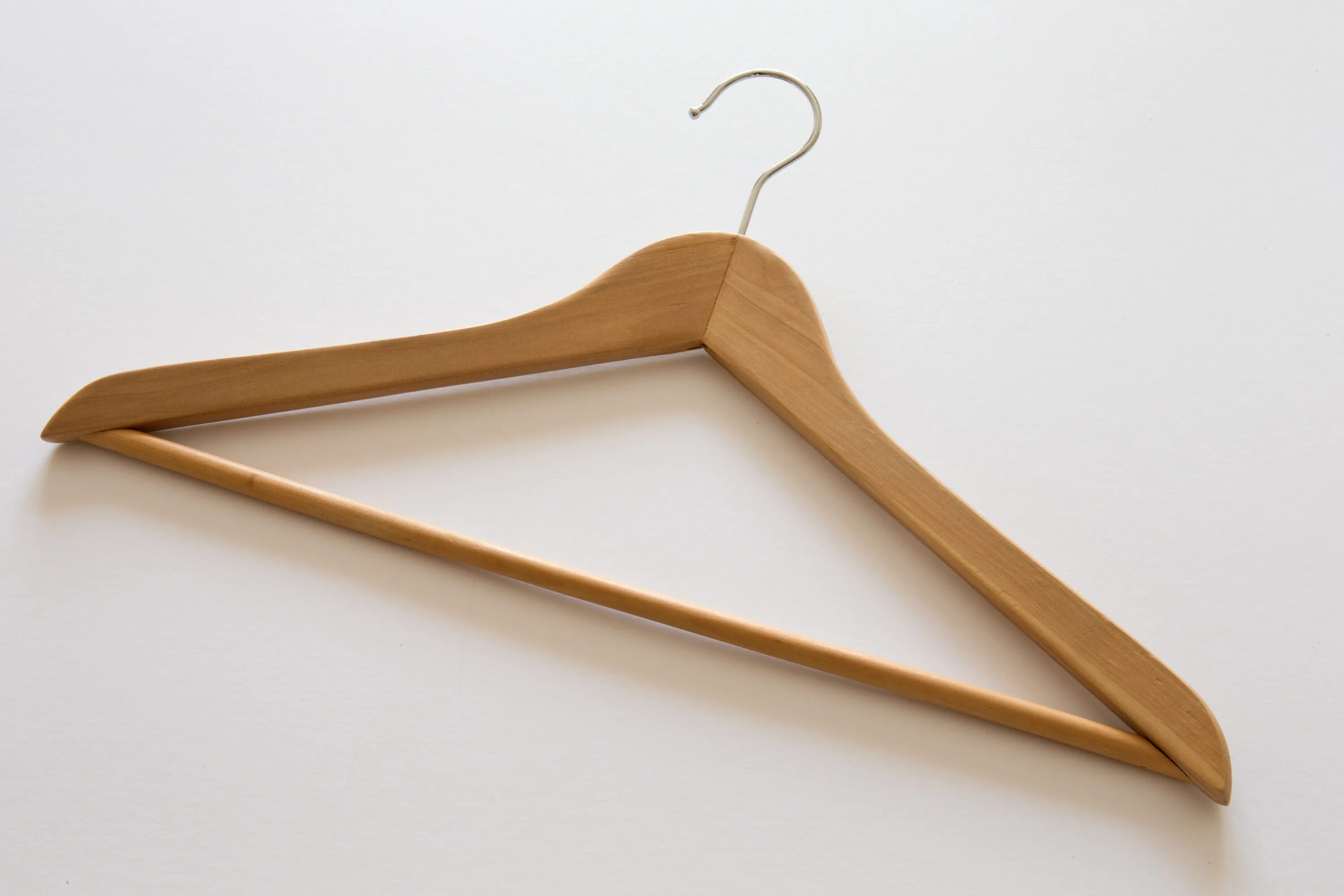 Плечики для одежды деревянные. Вешалка ushine hanger p032. плечики деревянные. старинные плечики для одежды.
