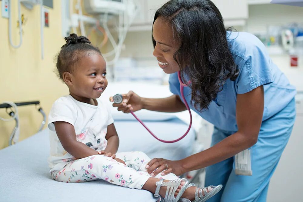 A treats children. Педиатрия в Австралии. Педиатрик. Children's Surgical Hospital Уганда.