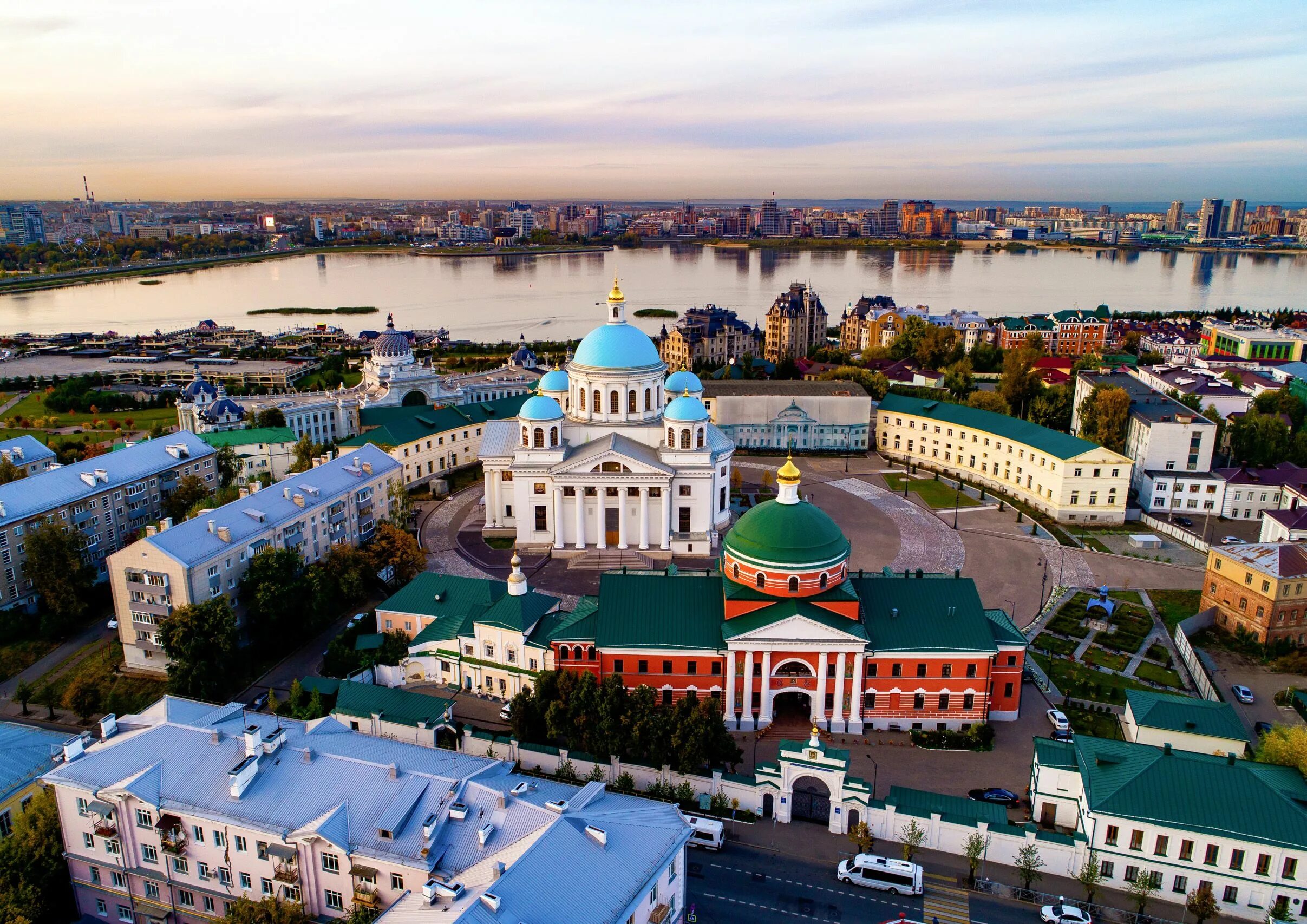 Казанский Богородицкий монастырь в Казани. Казанскай Богородицкий монастырь. Богородицкий девичий монастырь Казань.