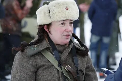 Андроид в ушанке