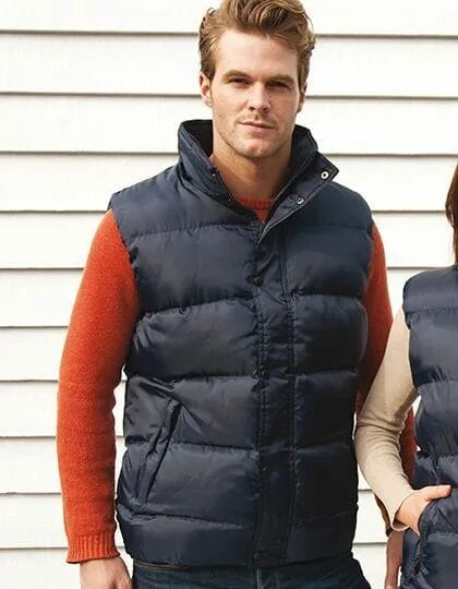 Куртка утепленная мужская outventure. Утепляем мужчин. Жилет мужской утепленный удлиненный. Shu00076 пуховик мужской shu. Куртка outventure мужская зимняя.