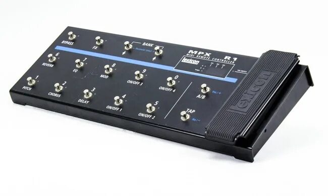 Гитарный контроллер. Behringer fcb1010. гитарный миди контроллер. напольный миди контроллер. midi контроллер для гитарного процессора.