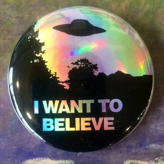 I want glass. Want to believe. Плакат Малдера i want to believe. X files i want to believe плакат. Плакат с НЛО I want to believe.