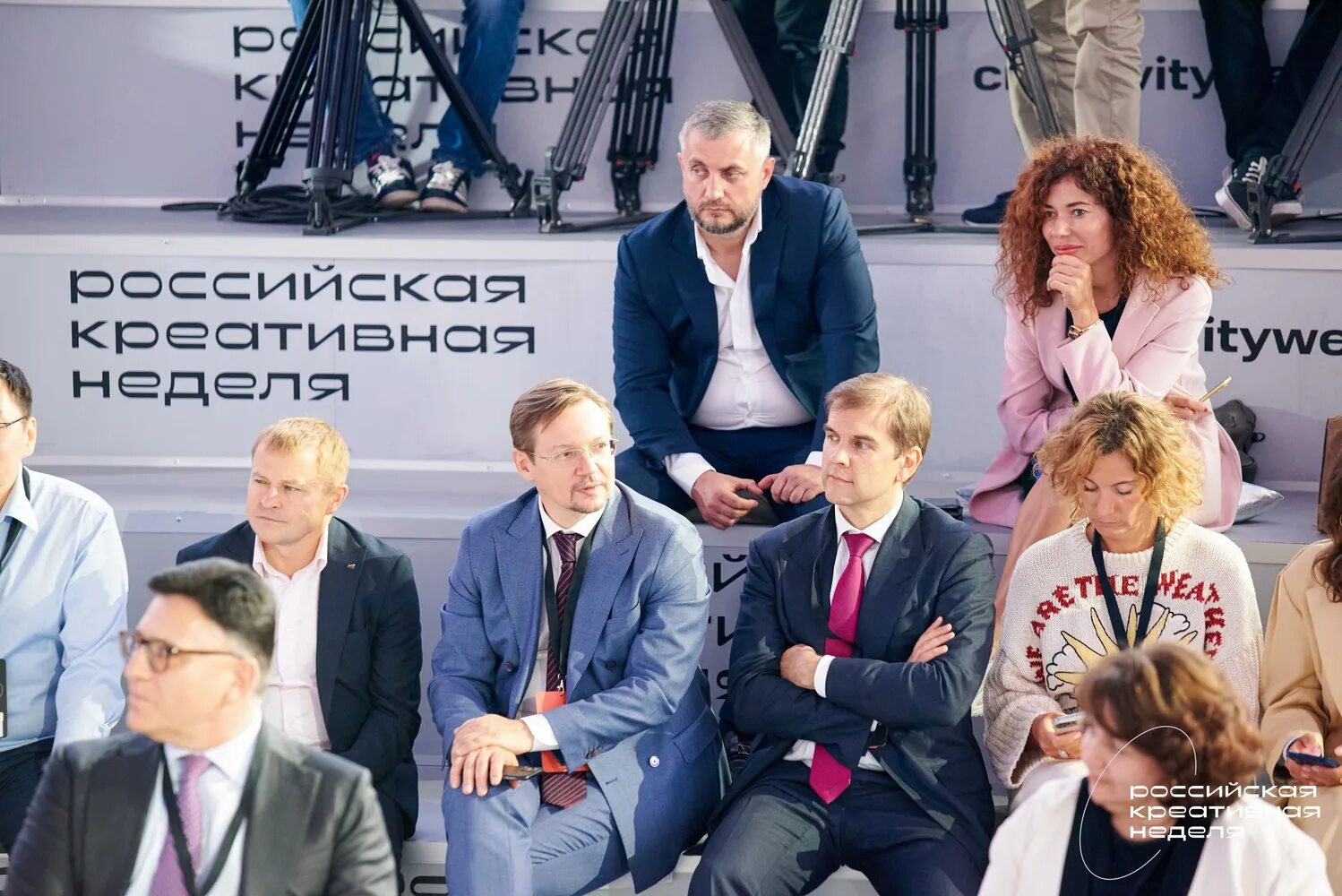 Российская креативная неделя 2024. Russian Creative week в парке Горького. Конативная неделя парк Горького. Парк Горького креативная неделя. Креативная неделя в парке Горького 2022.