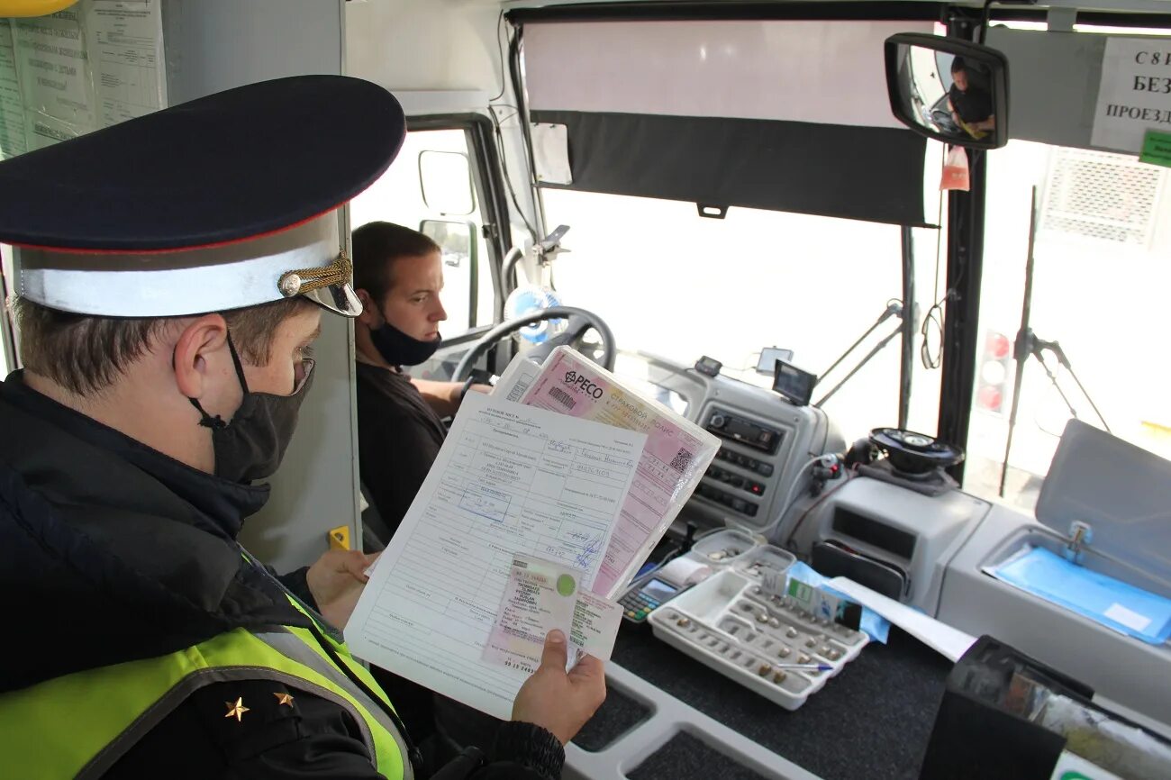 Требуется водитель. Требуется водитель категории е. Водитель почта россии. Объявление требуется водитель. Объявление nht,etnczводитель.