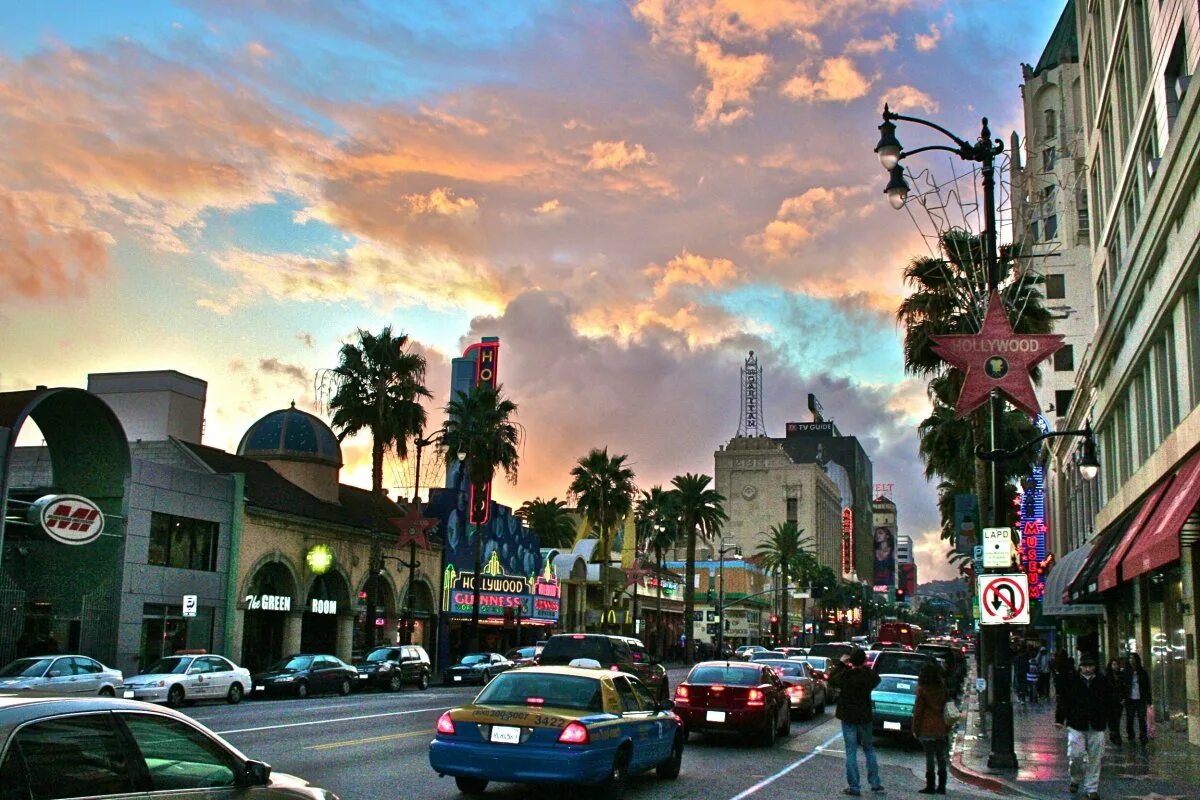 Галивуд. Лос-Анджелес Калифорния Голливуд. Бульвар Сансет Лос Анджелес. Пригород Лос Анджелеса. Вест Голливуд Лос Анджелес.
