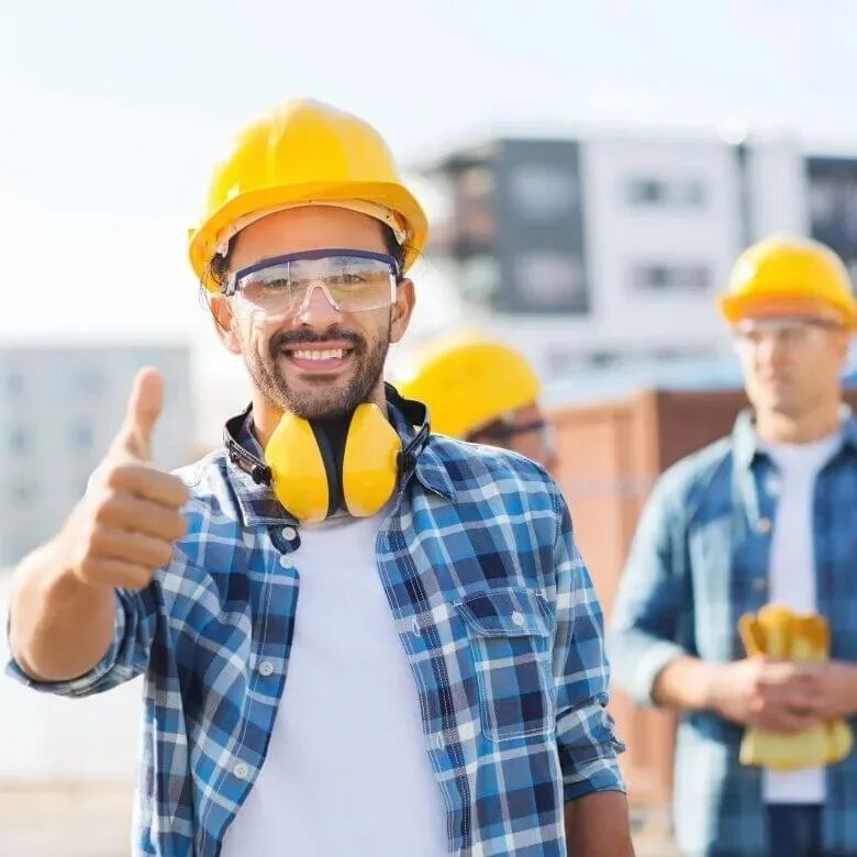 Разнорабочие спб услуги. Разнорабочие металлоконструкций. Работа разнорабочим в самаре. Грузчик на склад. Грузчик.