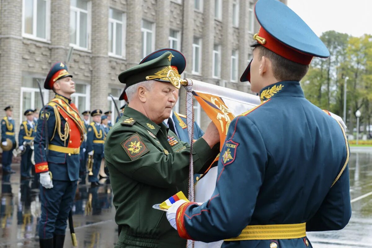 Военный ордена Жукова университет радиоэлектроники. Череповец военное училище радиоэлектроники. Военного ордена Жукова университет Череповец. Череповецкий ордена Жукова университет радиоэлектроники. Военно инженерный сайт