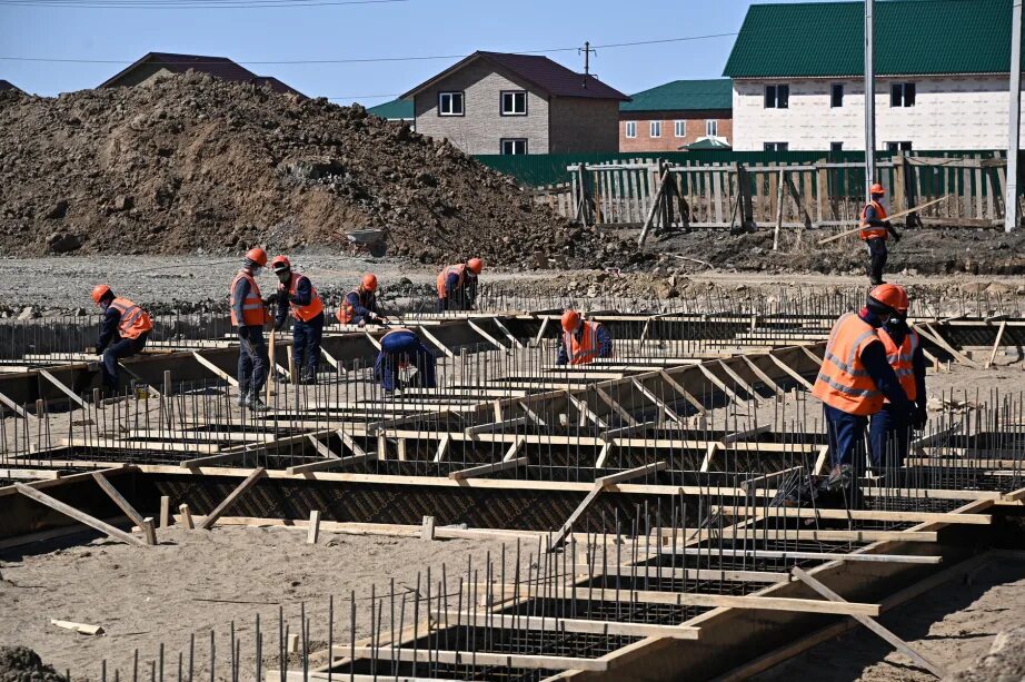 Стройки в Хабаровске. Строительный, Хабаровск. Что строят в Хабаровске. Строительство Хабаровский край. Строительное хабаровск купить