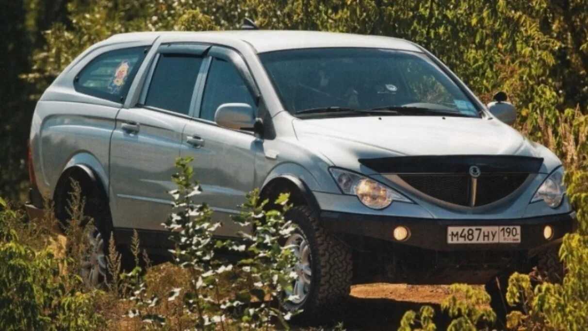 Action sports 2. Ssangyong actyon sports 2008. санг енг экшен спорт 2008. ssangyong actyon sports 2013. саньенг actyon sports.