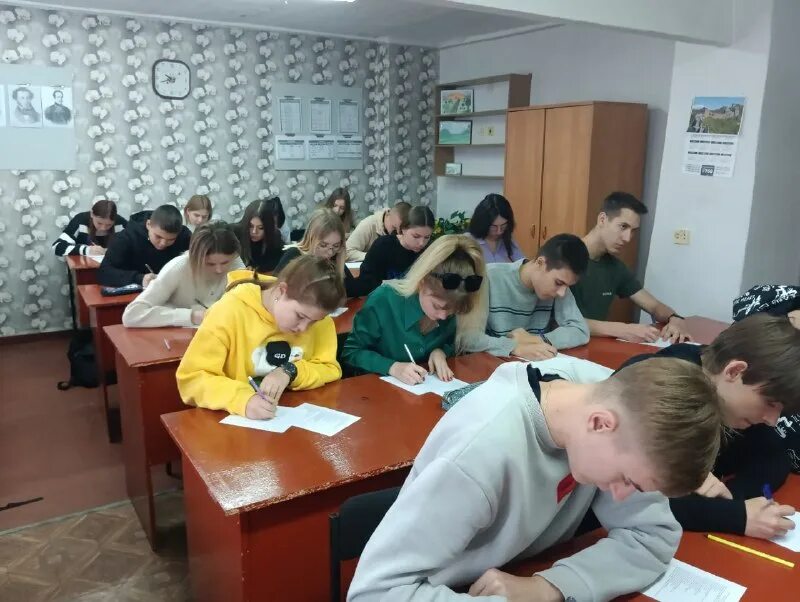 колледж луганск. колледжи лнр. луганский техникум интернат. эстонский колледж информационных технологий. политехнический колледж колледж луганск.