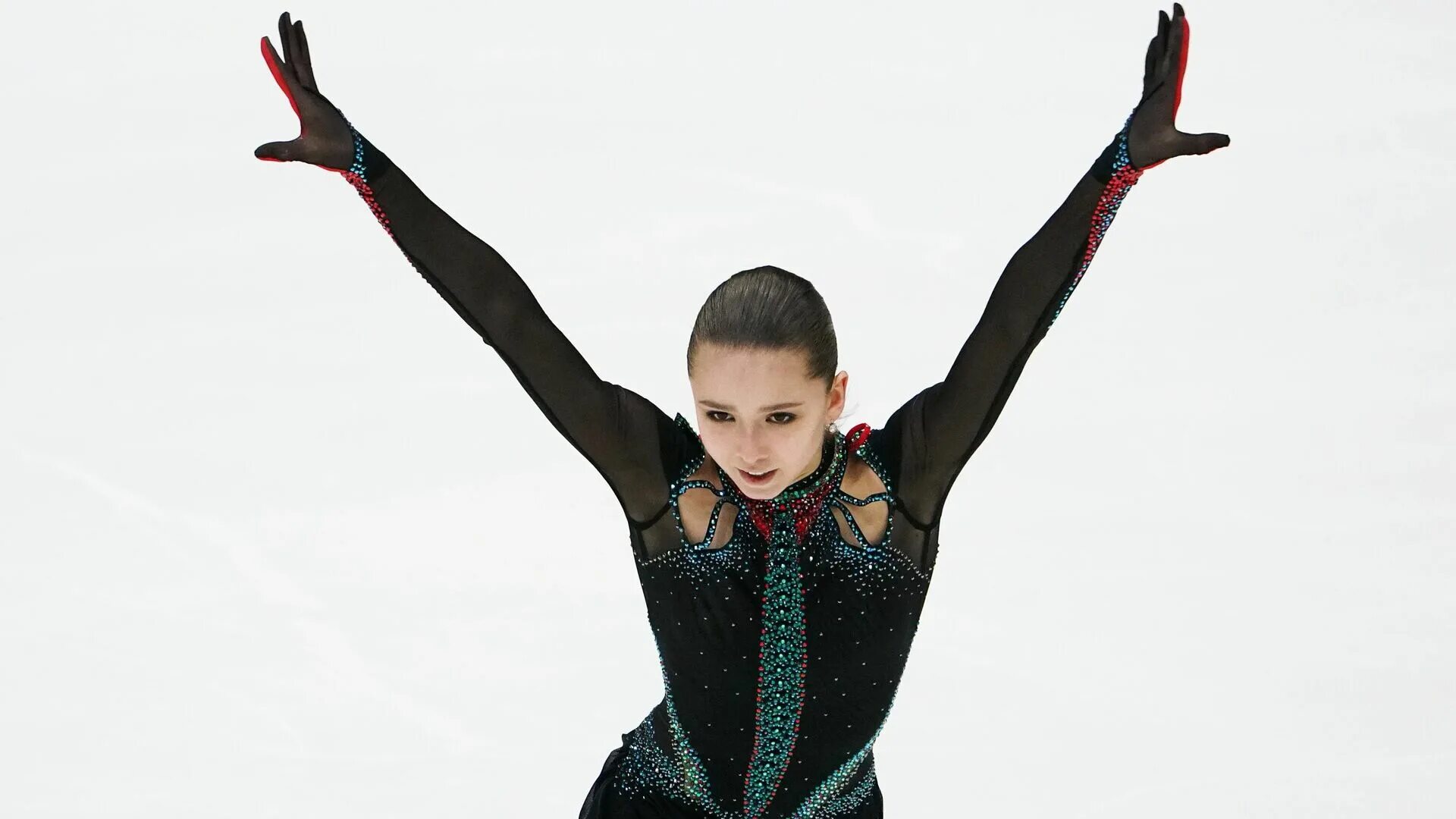 Камила валиева в шоу аленький цветочек. Камила валиева кубок первого канала 2022. Камила валиева 2022. Камила валиева. Камила валиева 2022.