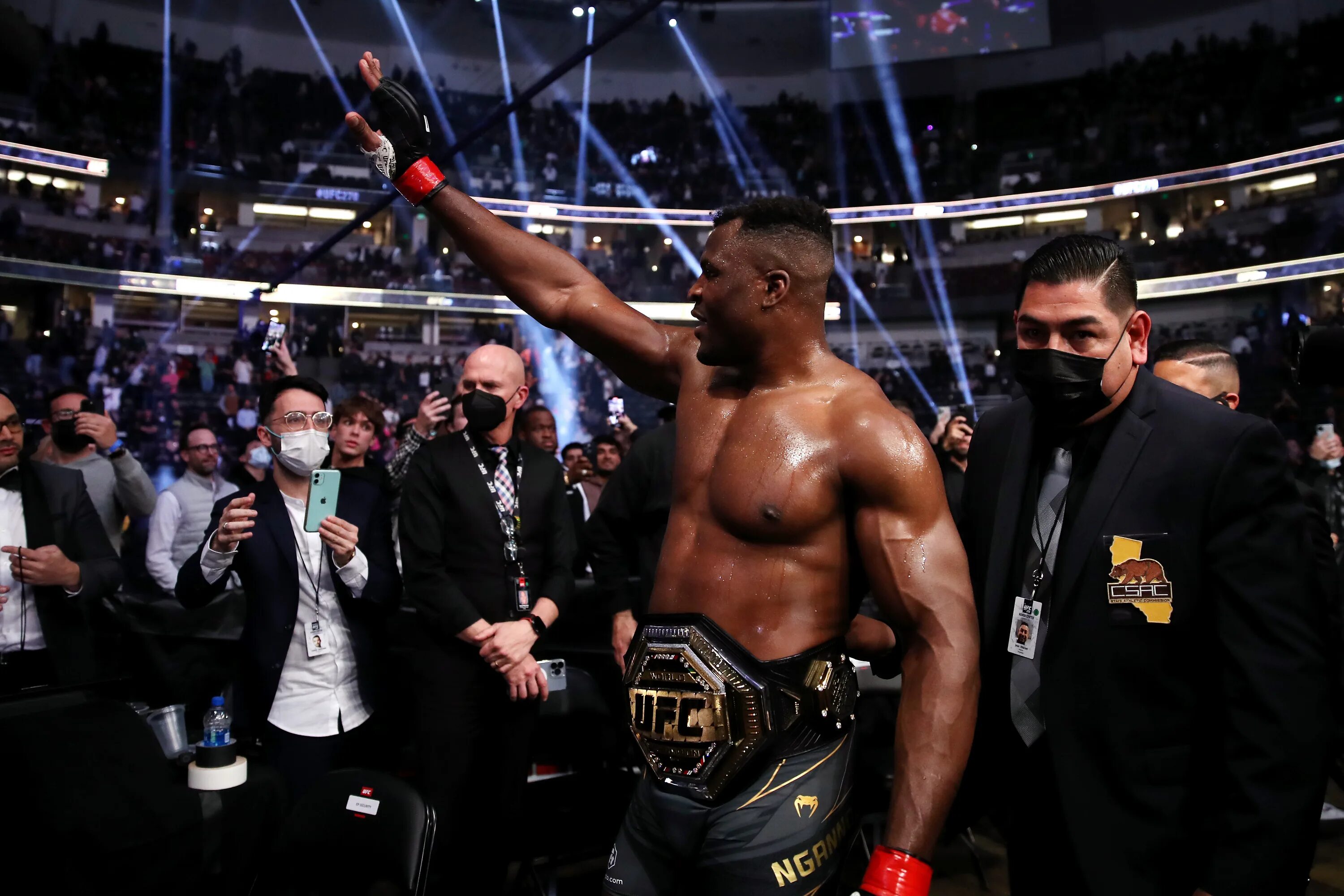 Джошуа нгану прогноз. Нганну. Francis Ngannou. Francis Ngannou UFC.