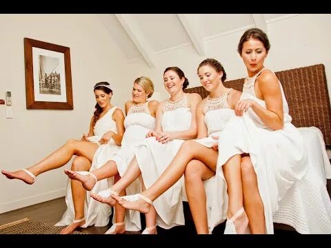 Подружки невесты оказались лесбиянками (20 фотографий)
