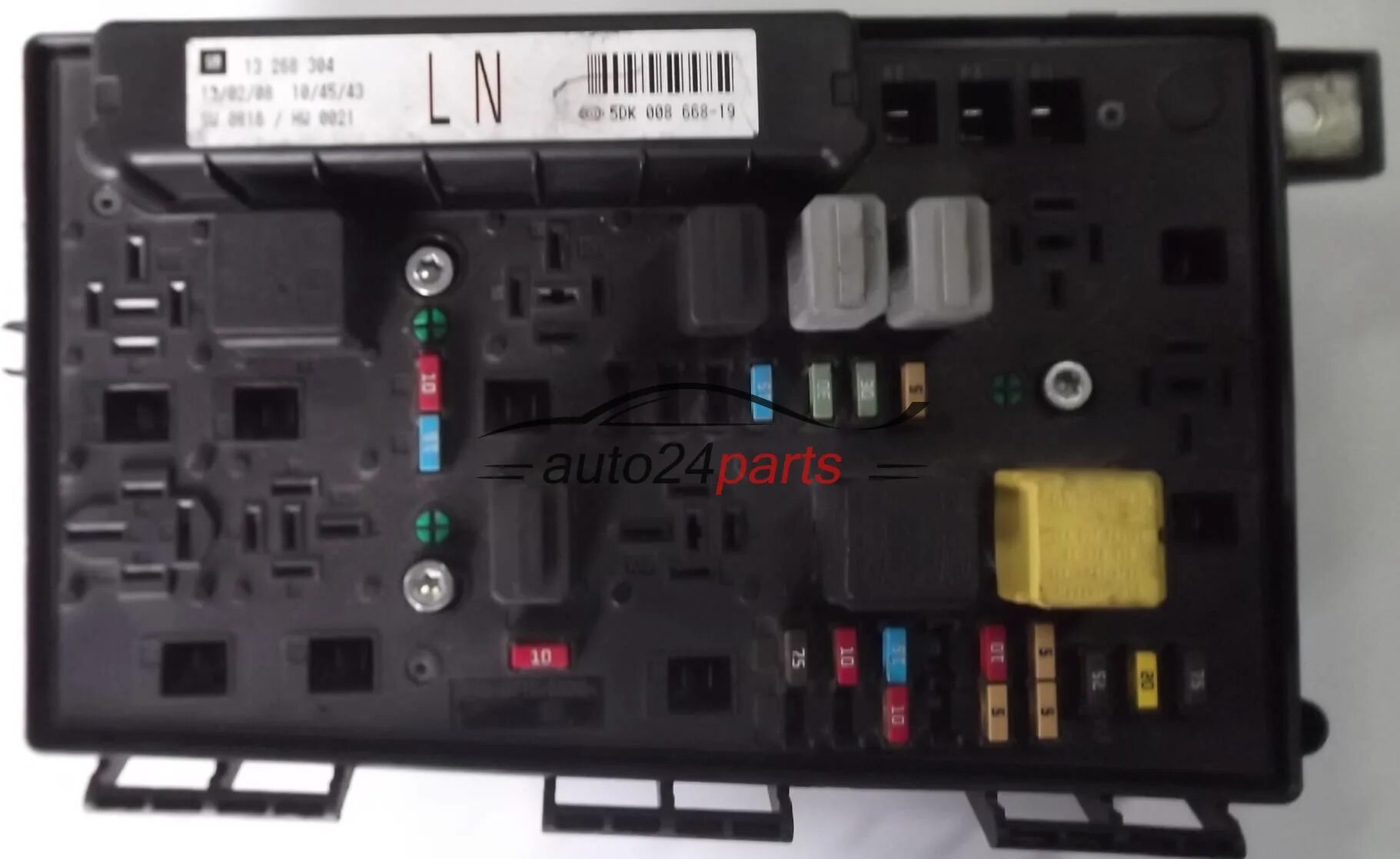Astra Engine Bay Fuse Box