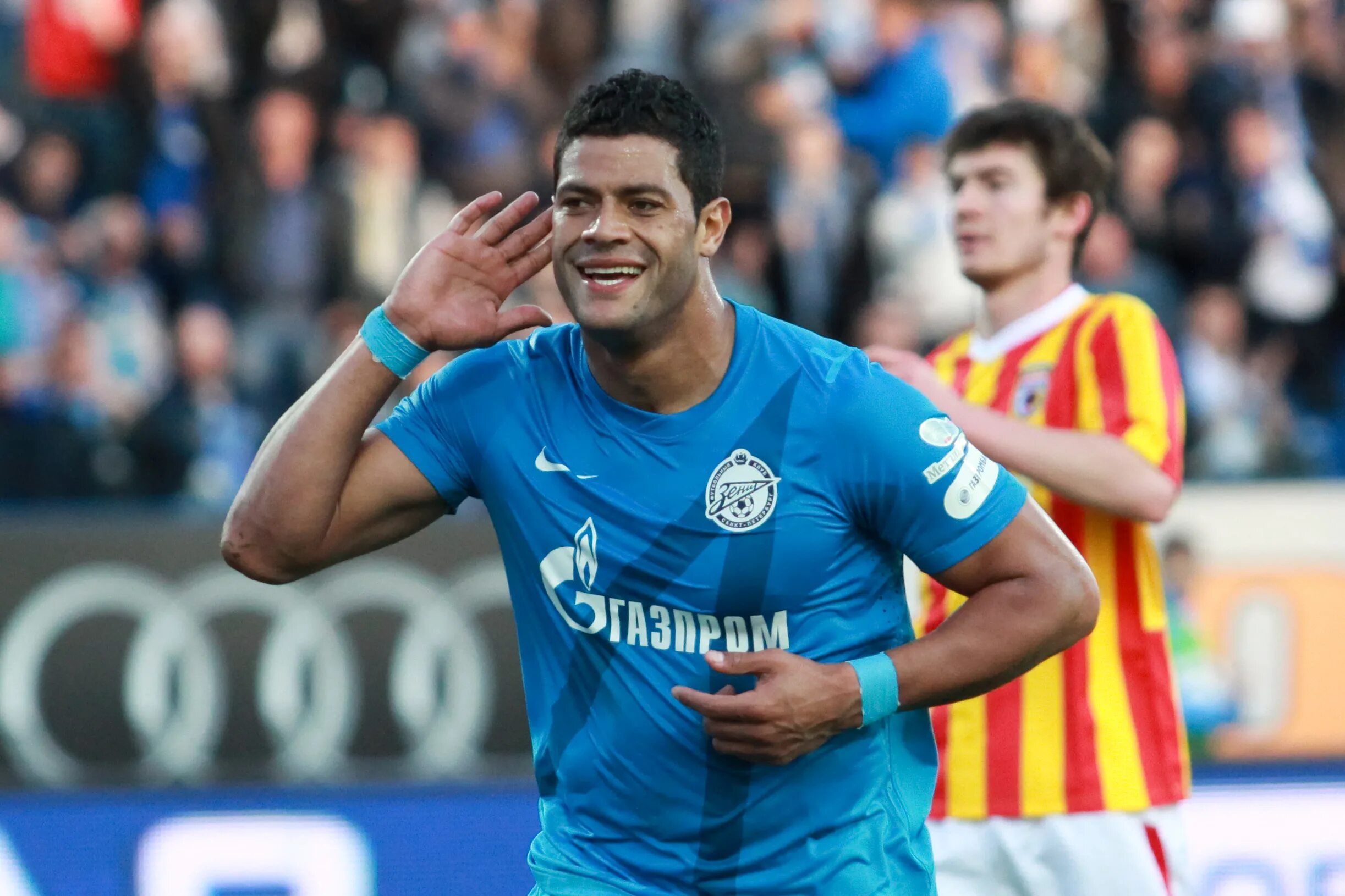 халк футболист википедия. халк шанхай сипг. живанилду виейра де соуза халк. халк игрок зенита. халк живанилду.