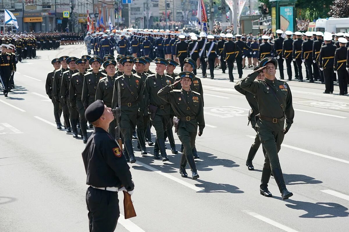 Во сколько начинается парад в калининграде. Парад победы 2025 в калининграде. парад победы калининград 2025. парад победы в калининграде 2025. парад победы калининград 2019.