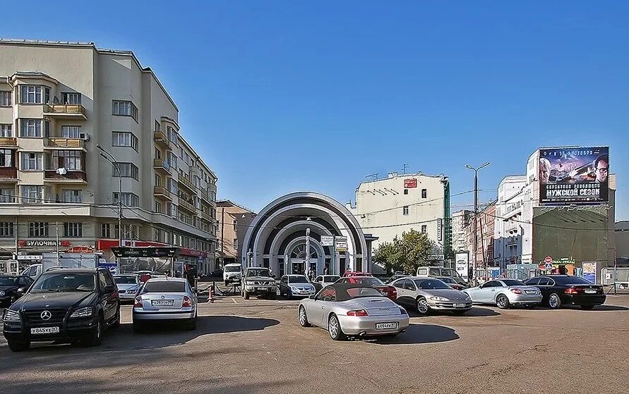 вестибюль станции метро красные ворота. площадь красные ворота метро. площадь у метро красные ворота. площадь красные ворота метро. площадь у метро красные ворота.