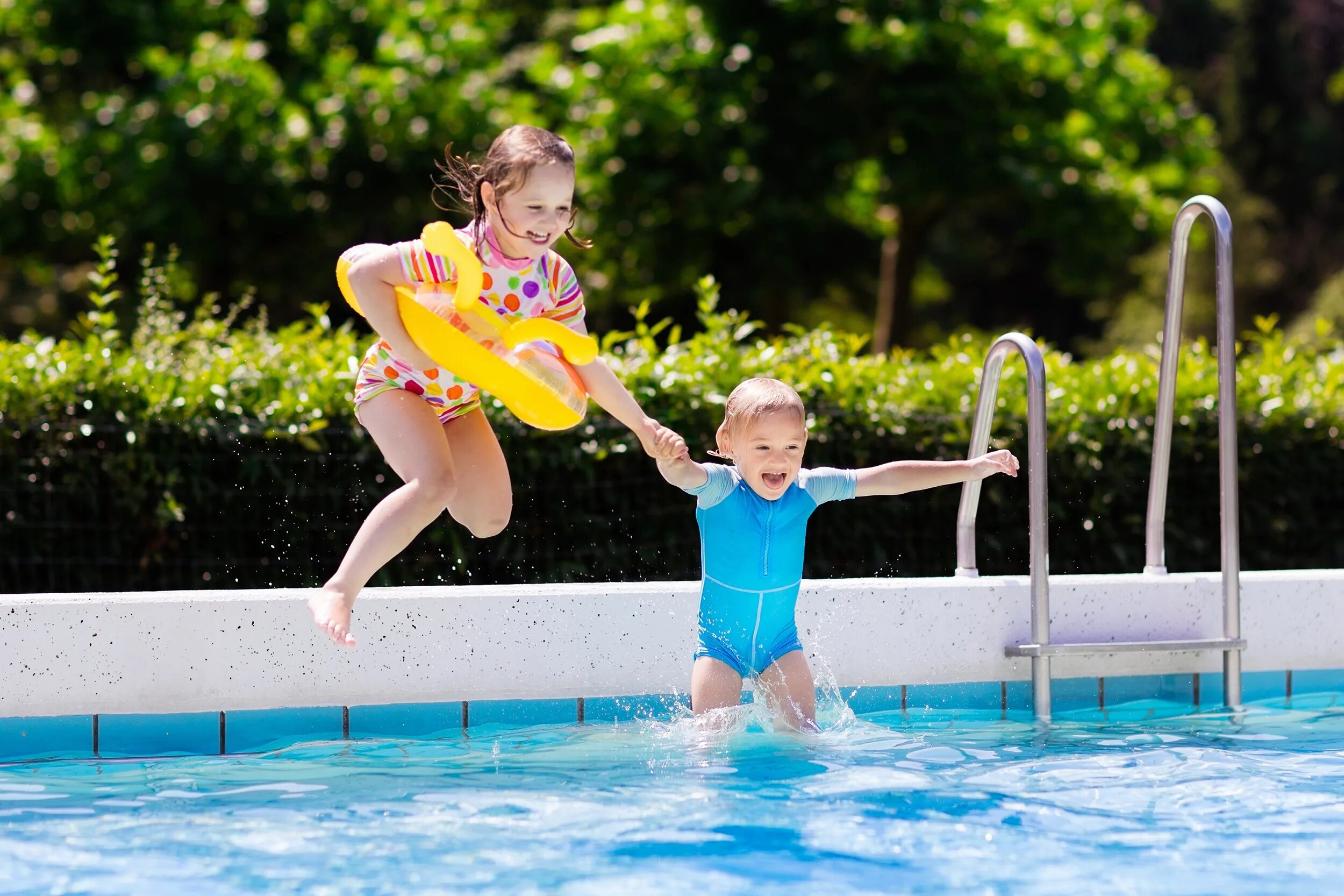 Аквакидс кострома. Aqua kids. Кидс бассейн. Дети в бассейне. Pool kids зеленоград.