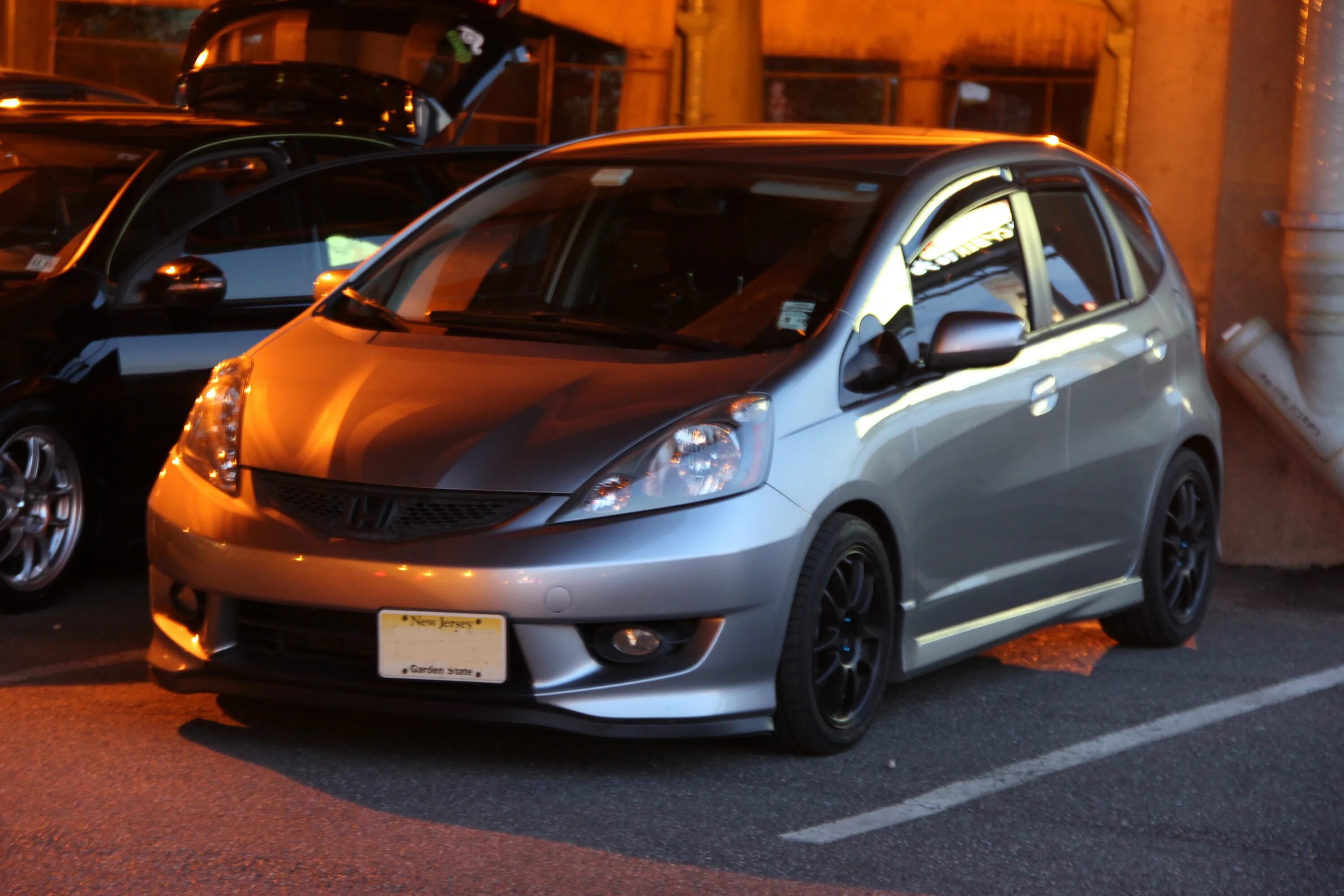 Купить хонда фит в новосибирске. Honda Fit 2023. Honda Fit ge8 te37. Honda Fit ge8 bagged. Хонда фит 2023 года.