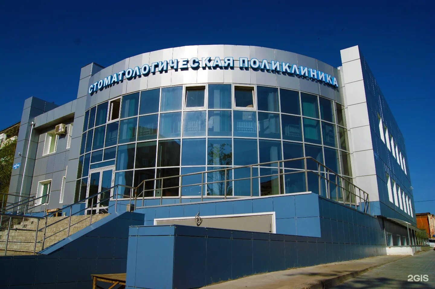 Проспект строителей 62