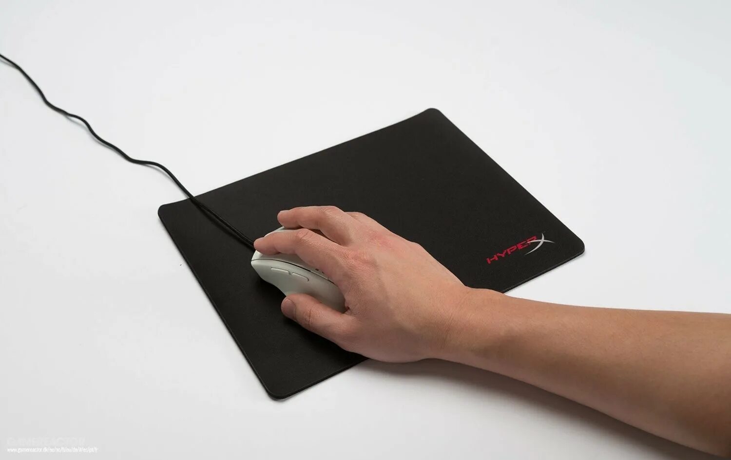 Hyperx fury мышь. Коврик для мыши hyperx kingston. kingston hyperx fury s. hyperx fury s pro small. параметры коврика для мыши.