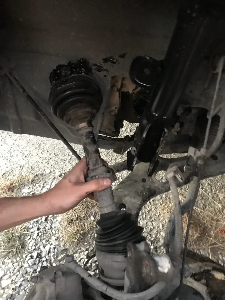 пыльник шруса тойота раф4. рено логан порвался пыльник. пыльник шаровой королла 120. пыльник шруса тойота рав 4. пыльники шрусов тойота рав 4 18год.