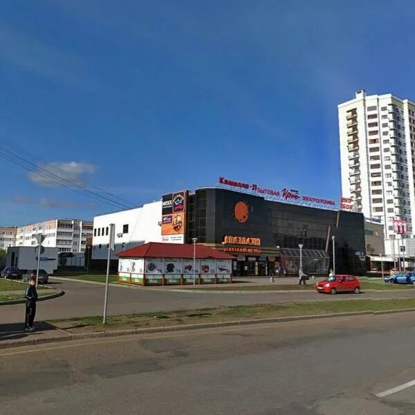 Проспект чулман 21 набережные челны. Набережной тц. Набережные челны торговые центры. Тк торговый квартал набережные челны. Тц торговый квартал набережные челны магазины.