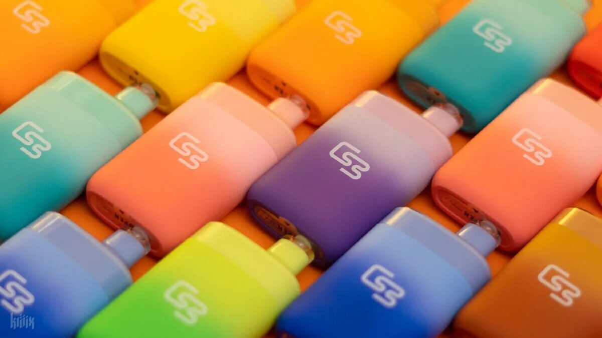 Geek bar b5000. Geekbar b5000. одноразка b5000. geek bar зарядка. заряжаемая одноразка geek bar 3000 тяг.